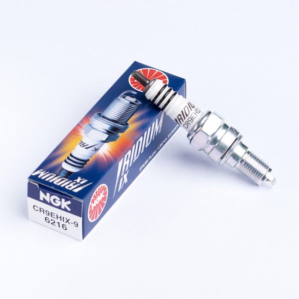 شمع موتورسیکلت هوندا CB برند انجیکا (NGK) مدل CR9EHIX-9(6216)