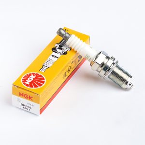 شمع پایه کوتاه ان جی کی ژاپن BKR6E-6962